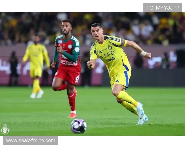 马里球队在比赛中表现稳健，迎来关键胜利，状态值得关注