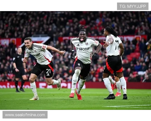 B费在关键比赛中展现进攻创造力,助力球队逆转取胜 B费在关键比赛中展现进攻创造力,助力球队逆转取胜