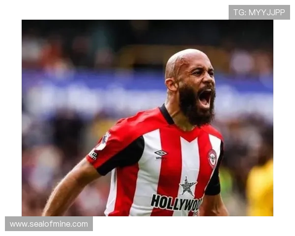 曼联转会策略：近期引援与球队表现问题显现，对赛季走势形成制约